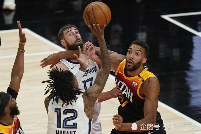  莫兰特暴力美学灰熊主场击退马刺挑战