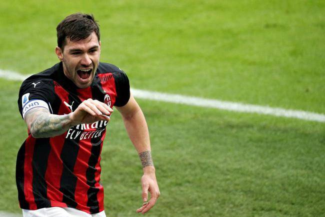  AC米兰凭借争议点球艰难战胜莱切